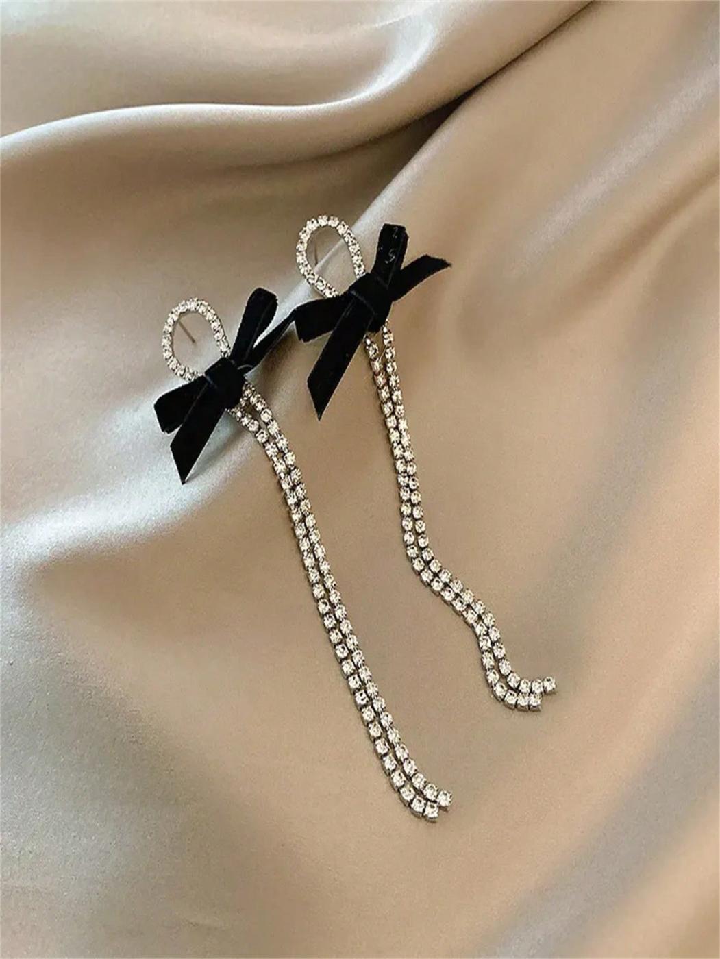 2024 New Elegant Velvet Bow Knot & Tassel Dangle Earrings, Fashionable Women Long Drop Earrings